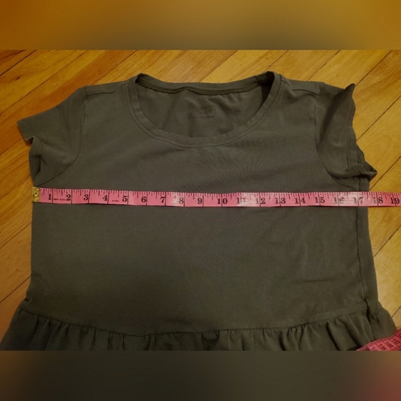 Patagonia Kamala short sleeves dress. Olive green. Size XS oversized. - Picture 8 of 10